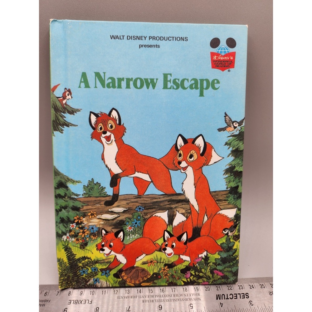 A Narrow Escape (Disney's Wonderful World of Reading) 1984